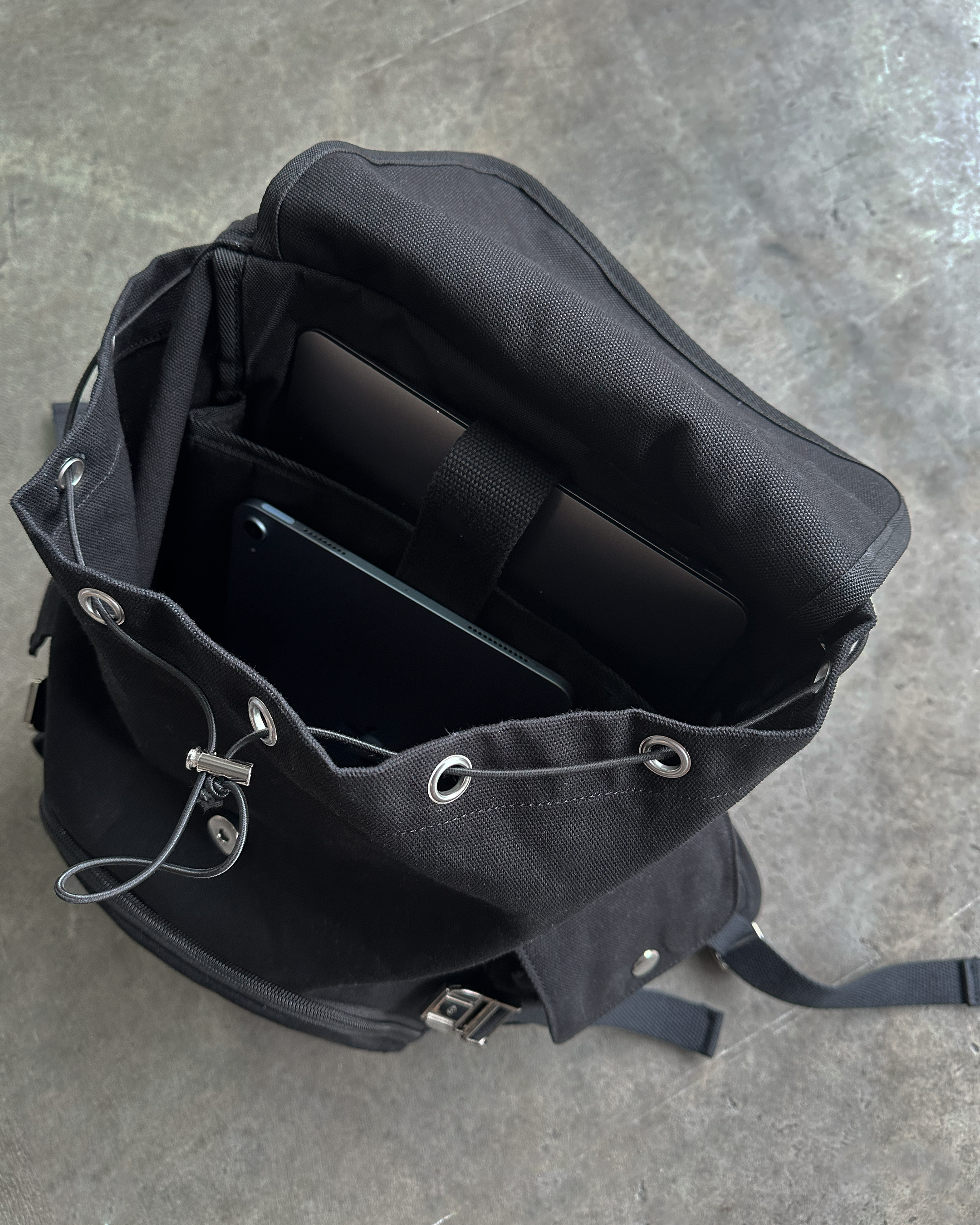 VICES BACKPACK